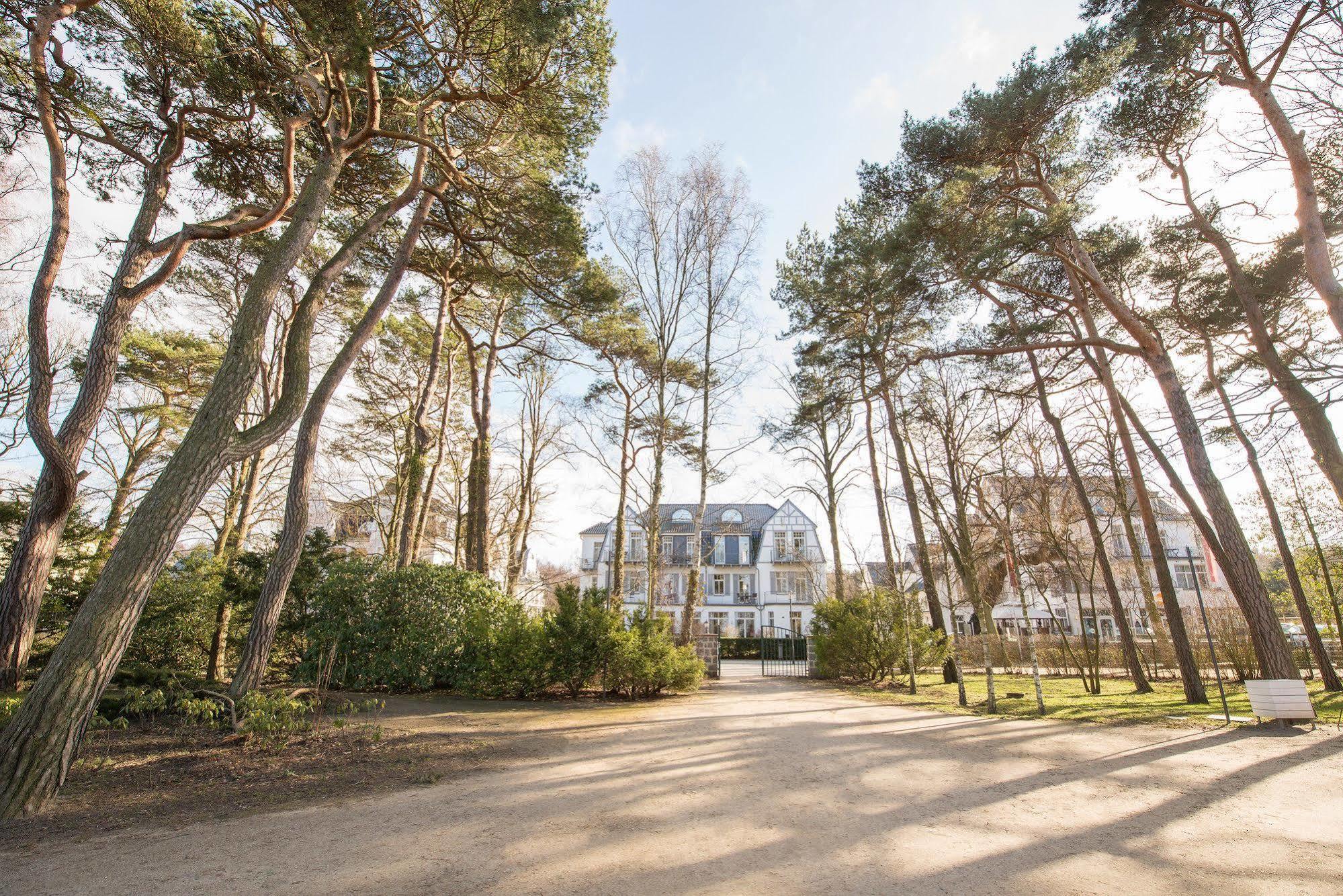 Aparthotel Kuehlungsborn, Villa Am Konzertgarten Exterior photo